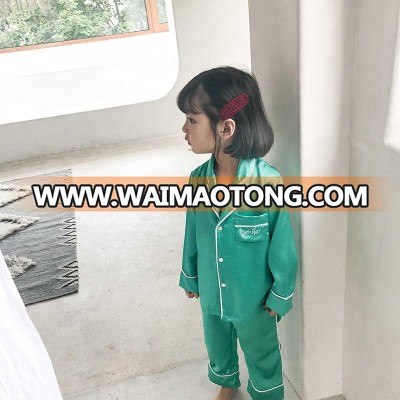 B23370A New fashion little girl's green silk pajamas kids Sleepwear